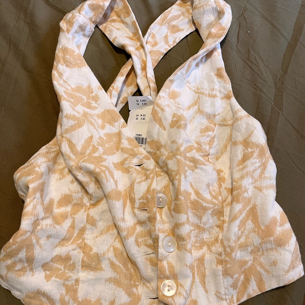 Abercrombie top